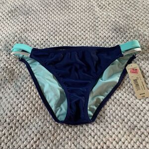 NWT Junior’s bikini bottoms size SMALL